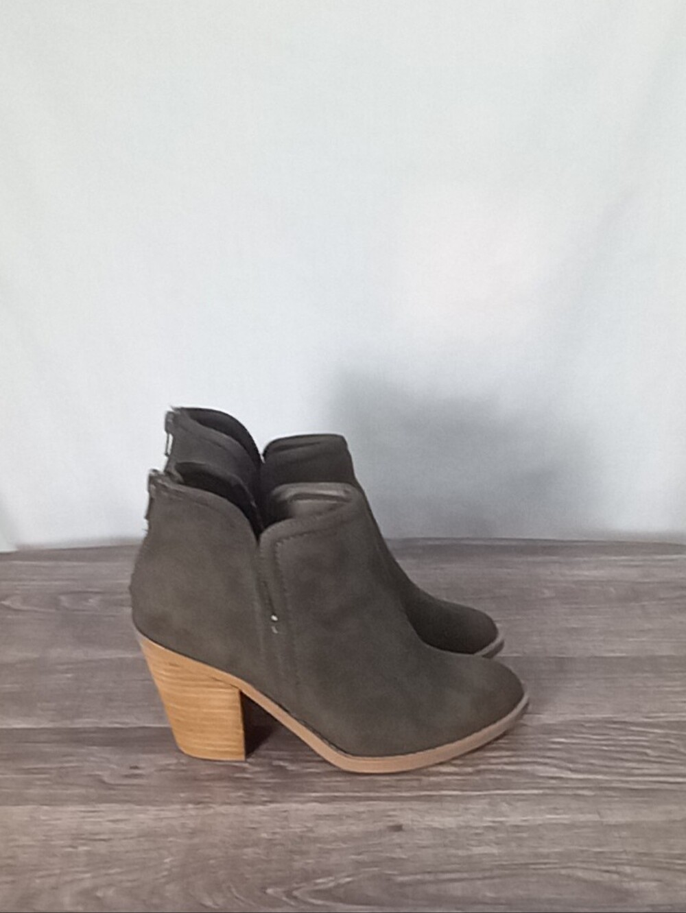 Joie Olive Green Seude Ankle Bootie Size 6M